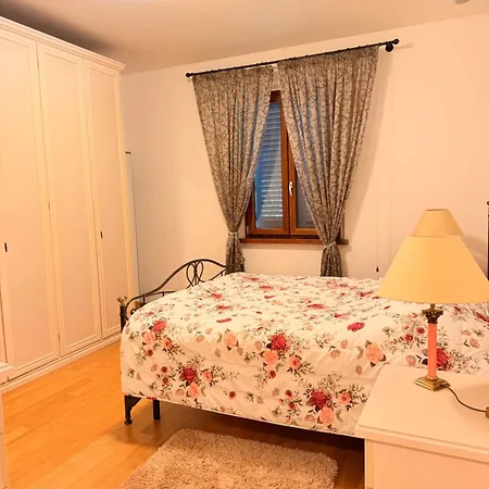 La Casa Delle Rose - In Centro Di Con Il Parcheggio Privato
