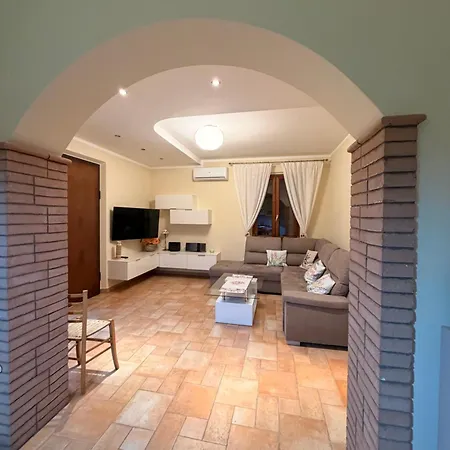 La Casa Delle Rose - In Centro Di Con Il Parcheggio Privato